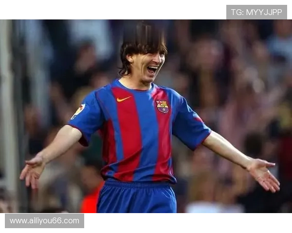 梅西重返巴萨传闻升温 足坛传奇是否回家引发热议