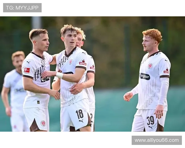 从汉堡港口到德甲赛场圣保利俱乐部的信仰与反叛精神之路传奇